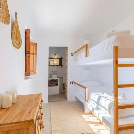 Herminia Villa